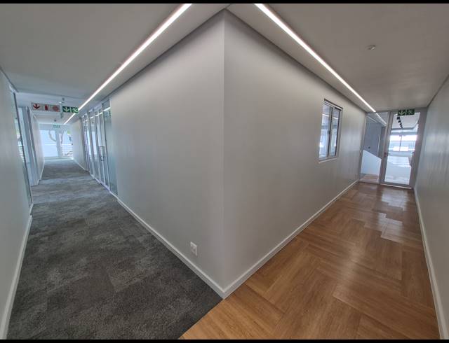 667M² OFFICE TO LET IN WOODMEAD